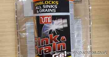 Police swoop on house after man has 'substance thrown in face'