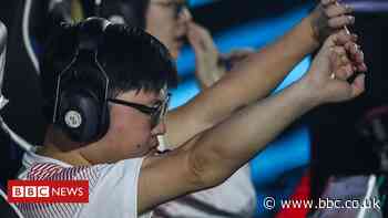 Gaming 'hero' retires at 23 due to ill-health