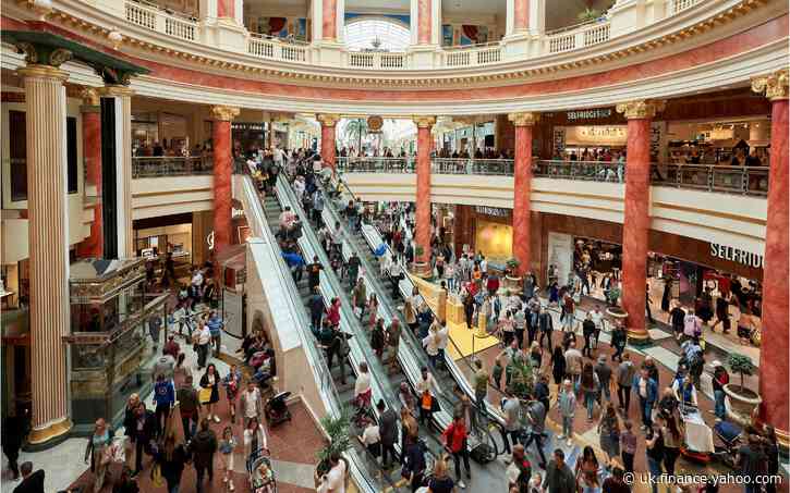 Intu puts KPMG on stand-by for administration if bank talks fail