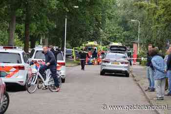 Man overleden na steekpartij in Fries dorp, ander zwaargewond