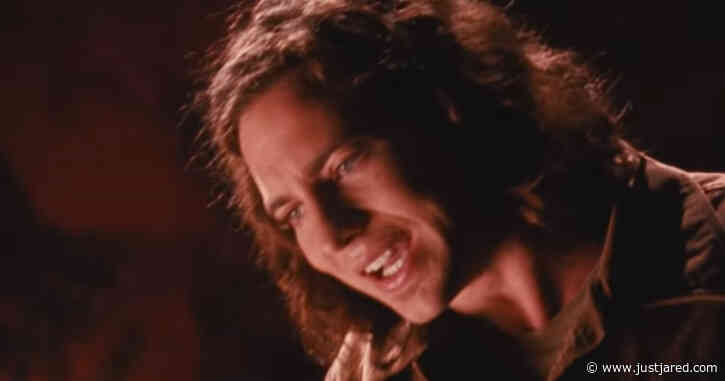 Pearl Jam Shares Uncensored 'Jeremy' Music Video on National Gun Violence Awareness Day - Watch