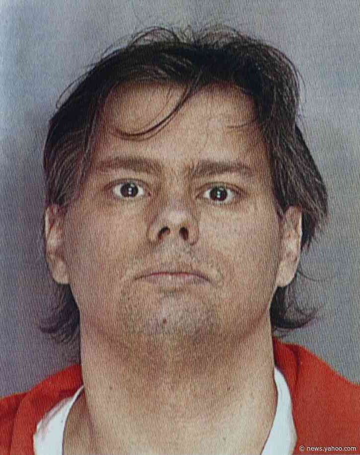 After 30 years, wrongfully convicted death row inmate freed