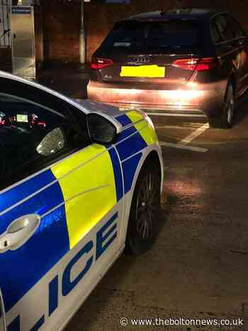 Police pull up driver and find drugs and cash