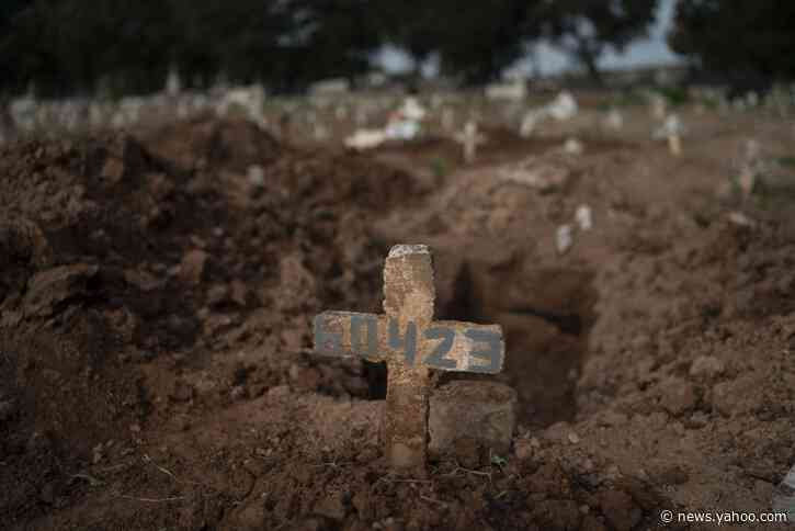 World reaches 400,000 virus deaths as Pope urges caution