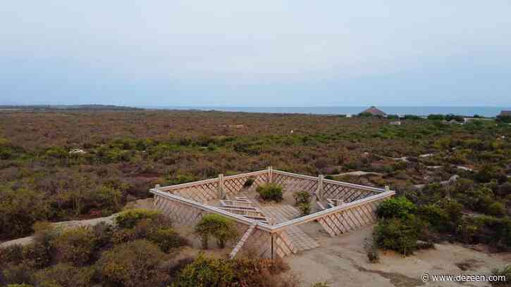 Gabinete de Arquitectura designs composting pavilion for Casa Wabi in Mexico