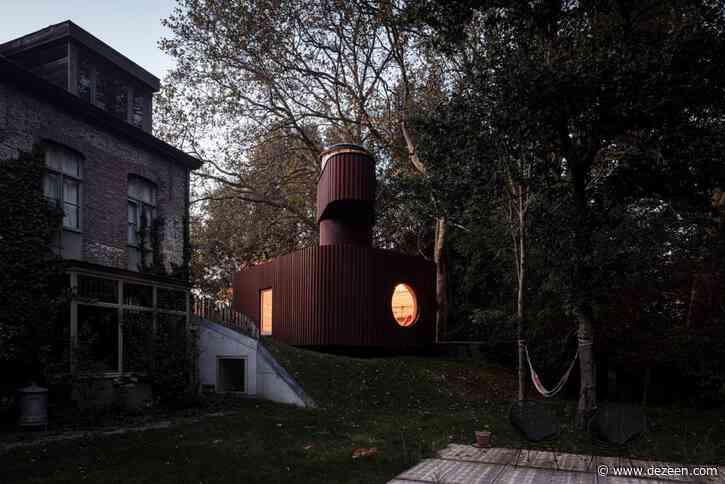 Atelier Vens Vanbelle tops cinematic guesthouse with watchtower