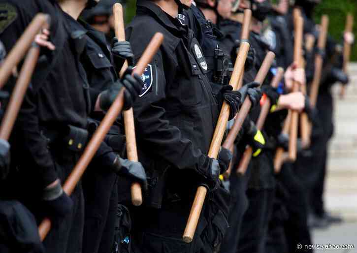 Democrats grapple with U.S. protesters' demand to defund the police