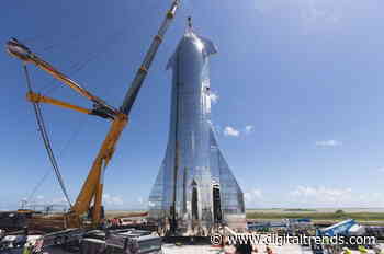 Elon Musk tells SpaceX to double down on Starship development