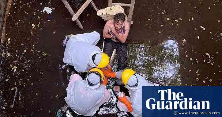British man in Bali rescued after six days trapped in well with broken leg