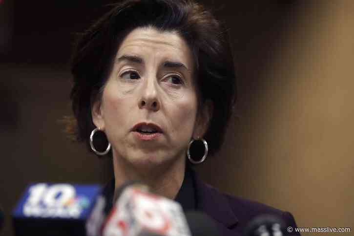 Rhode Island Gov. Gina Raimondo apologizes for not wearing mask while addressing a group of protesters - MassLive.com
