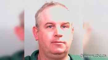 Manhunt underway for shooting suspect in eastern Ontario