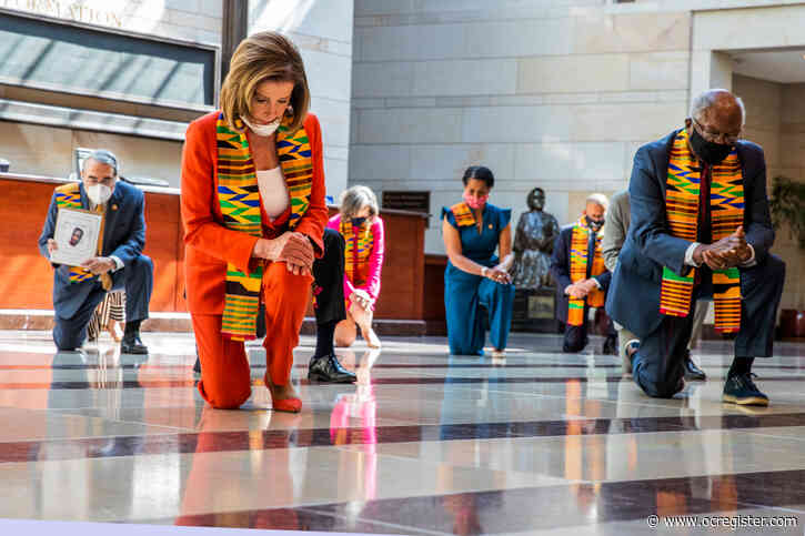 Democrats unveil police overhaul, kneel at Capitol