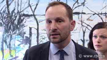 NDP calls Sask. minimum wage hike an 'insult' to workers