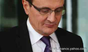 What on earth is the boss of AstraZeneca up to with his approach to Gilead?