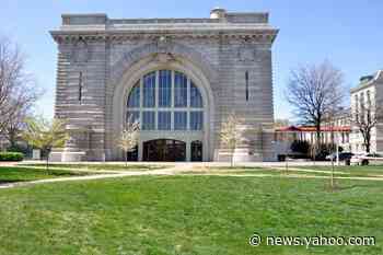 Naval Academy alumni board member resigns after accidentally broadcasting racial slurs