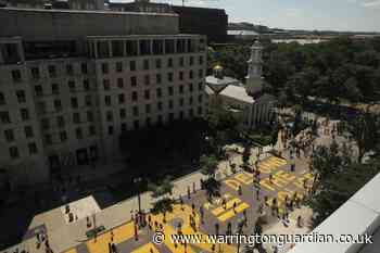 'Defund the police' push causes division, gives Trump campaign hope - Warrington Guardian