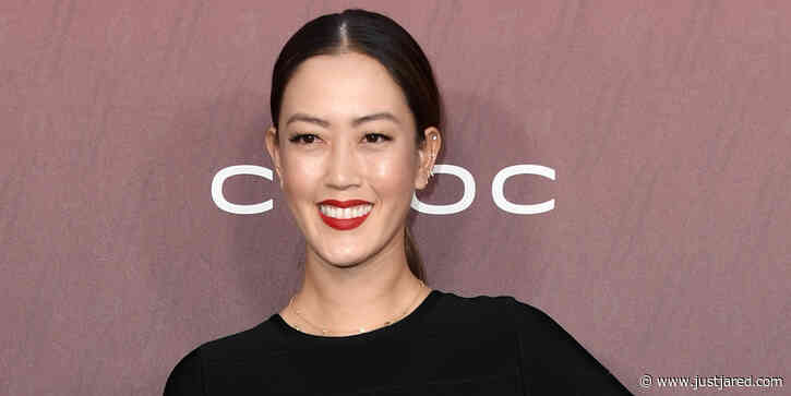 Golfer Michelle Wie Shows Off Growing Baby Bump In A Crop Top