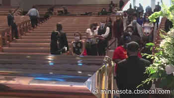 Thousands Gather At Public Visitation In Houston To Pay Respects To George Floyd - CBS Minnesota