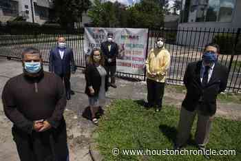 Houston faith leaders come together to pray, protest for change - Houston Chronicle