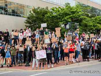 Members of Congress demand federal agencies stop spying on Black Lives Matter protestors     - CNET