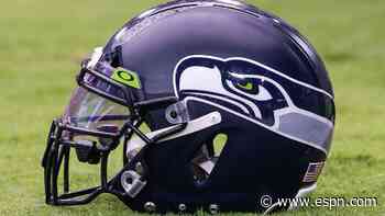 Seahawks hire Highsmith as scouting executive