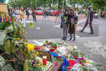 Herdenking Tomy in Zwolle: ‘Echt niet met tien man op een jongen die knock-out is hoeven gaan zitten’