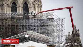 Notre-Dame fire: Work starts to remove melted scaffolding