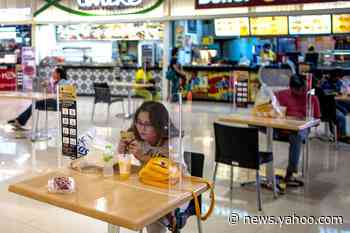 Coronavirus live updates: U.S. cases top 2 million