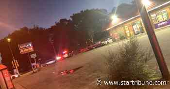2 in custody after shots fired at St. Paul police car