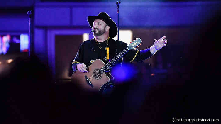 Garth Brooks Set To Play One-Night-Only Concert At Hundreds Of Drive-In Theaters Across The Country