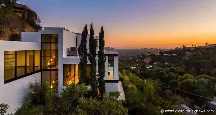 Ariana Grande Purchases $13.7 Million Hollywood Hills Mansion