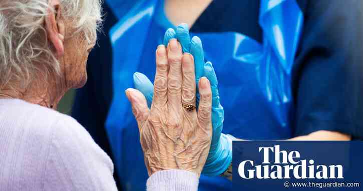 Government ignored warning to stockpile PPE as Covid-19 spread