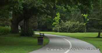 Biker screwdiver thugs wanted over string of Solihull hold-ups - Birmingham Live