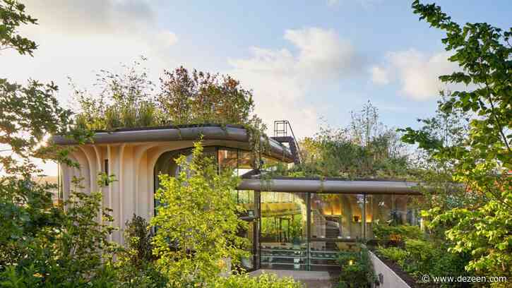 Heatherwick Studio designs plant-filled Maggie's Centre in Leeds