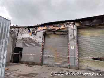 Self storage units lost in industrial estate blaze