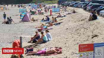 Coronavirus: Police fines for lockdown breaches fall as measures ease