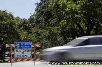 Houston testing whether signs make East End streets friendlier to cyclists, pedestrians - Houston Chronicle