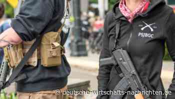 Fox News: Antifa-Miliz ruft Rebellenstaat in den USA aus