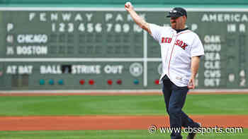 Kevin Youkilis: Red Sox teammates were victims of racism by Boston fans at Fenway Park