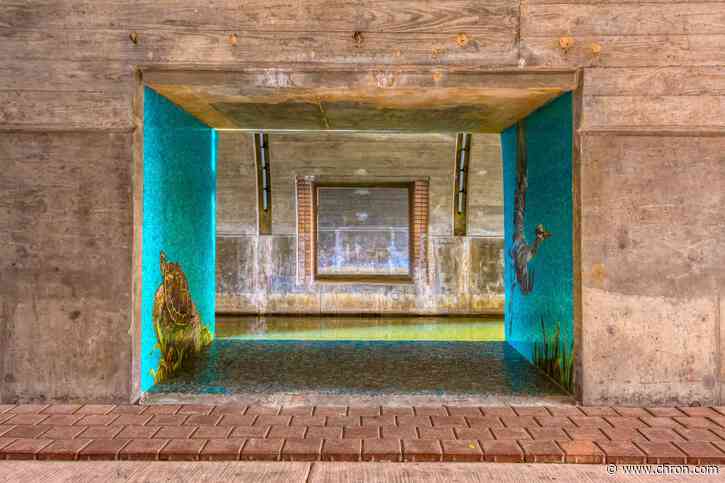 Artfeel: Joan Tilton chases light, expresses gratitude