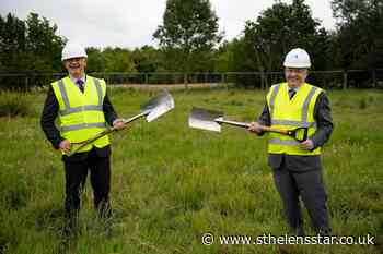 Fathers of murdered police officers start work on national memorial - St Helens Star