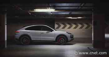 2021 Porsche Cayenne GTS splits the difference     - Roadshow