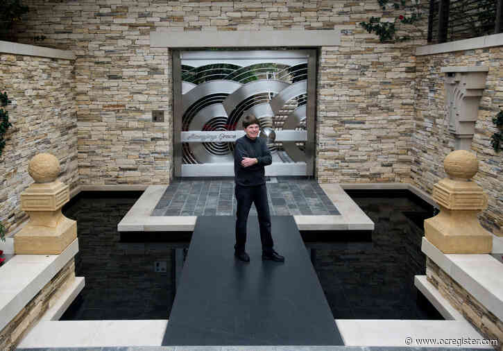 Glenn Stearns buys Dean Koontz’s Newport Coast estate for a record-shattering $50 million