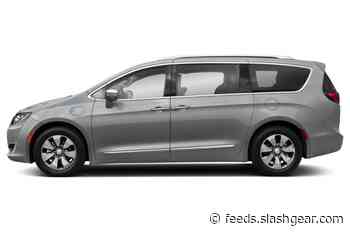 Chrysler recalls 27,000 Pacifica Hybrid minivans to address fire risks