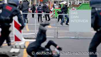 In Deutschland wird eine "Paralleljustiz" installiert - gegen die Polizei