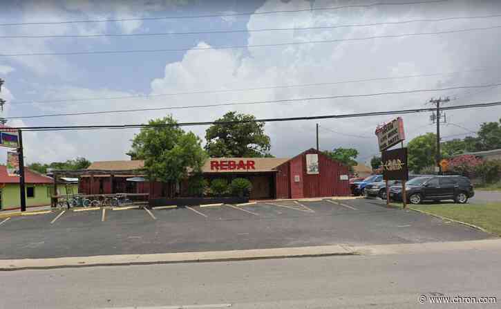 Police: Man turned away from Texas bar shoots, wounds 8