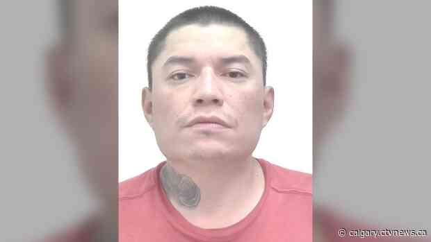 Calgary man wanted on warrants for harassment, assault, theft and intimidation