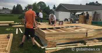 Volunteers build bunk houses for Moses Lake homeless population