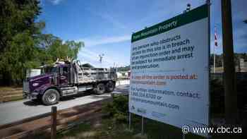 Trans Mountain pipeline shuts down as crews clean spill in Abbotsford, B.C.