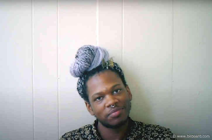 Shamir Celebrates Solitude With ‘On My Own’ at Billboard Pride Prom